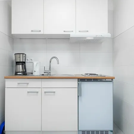 Apartment Beautiful Studio Lila Close To Sea *